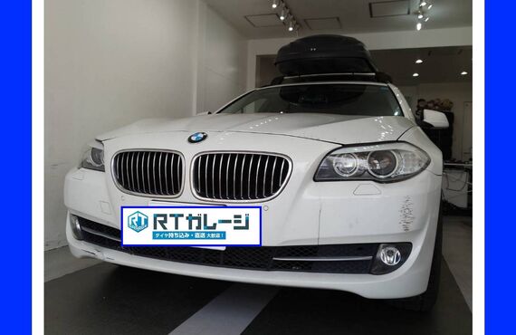 BMW　5シリーズ　１７インチ　持ち込み脱着スタッドレスタイヤ交換は大阪の経験豊富なRTガレージにお任せください。