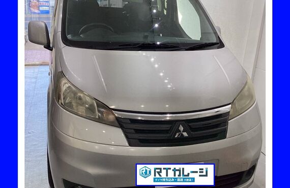 三菱　デリカ　D３　１６インチ　持ち込み　タイヤ交換は大阪の経験豊富なRTガレージにお任せください。