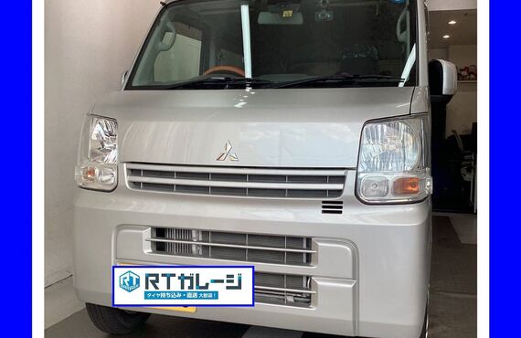三菱　ミニキャブ　１2インチ　持ち込み　タイヤ交換は大阪の経験豊富なRTガレージにお任せください。