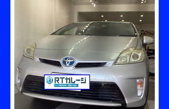 トヨタ　プリウス　１８インチ　持ち込み　タイヤ交換は大阪の経験豊富なRTガレージにお任せください。