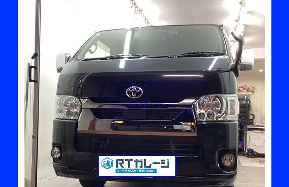 トヨタ　ハイエース　１５インチ　持ち込み　スタッドレスタイヤ交換は大阪の経験豊富なRTガレージにお任せください。