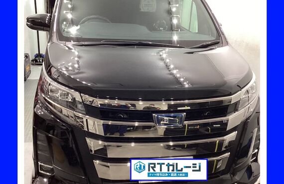 トヨタ　ノア　16インチ　持ち込み　脱着スタッドレスタイヤ交換は大阪の経験豊富なRTガレージにお任せください。