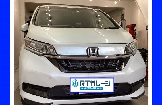 ホンダ　フリード　１５インチ　持ち込み　タイヤ交換は大阪の経験豊富なRTガレージにお任せください。