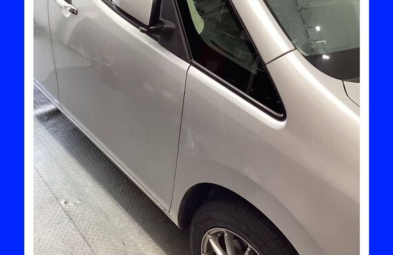 日産　セレナ　１６インチ　持ち込み　タイヤ交換は大阪の経験豊富なRTガレージにお任せください。