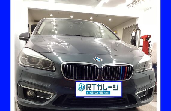 BMW　218d　１７インチ　直送　タイヤ交換は大阪の経験豊富なRTガレージにお任せください。