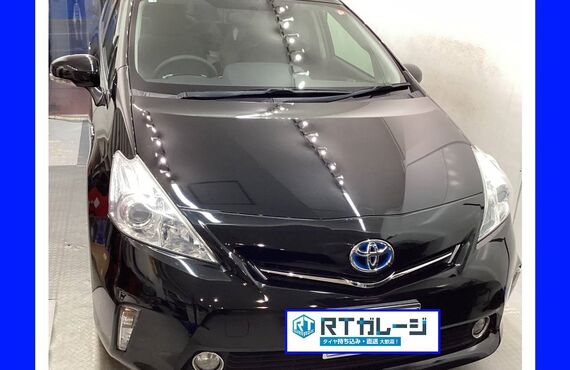 トヨタ　プリウスα　１７インチ　持ち込み　タイヤ交換は大阪の経験豊富なRTガレージにお任せください。