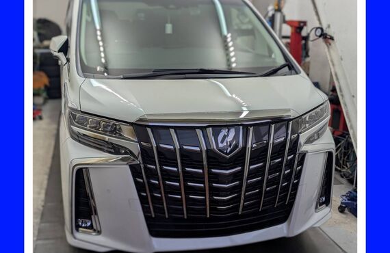 トヨタ　アルファード　１８インチ　持ち込み・直送タイヤ交換は経験豊富なRTガレージへお任せ下さい。