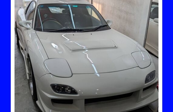 マツダ　RX-7　１７インチ　持ち込み・直送タイヤ交換は経験豊富なRTガレージへお任せ下さい。
