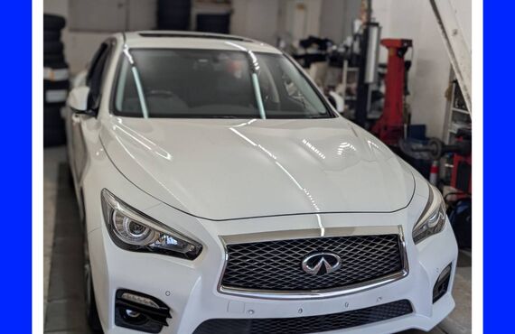 日産　スカイラインV37　１９インチ　持ち込み・直送タイヤ交換をされるなら経験豊富なＲＴガレージへお任せ下さい